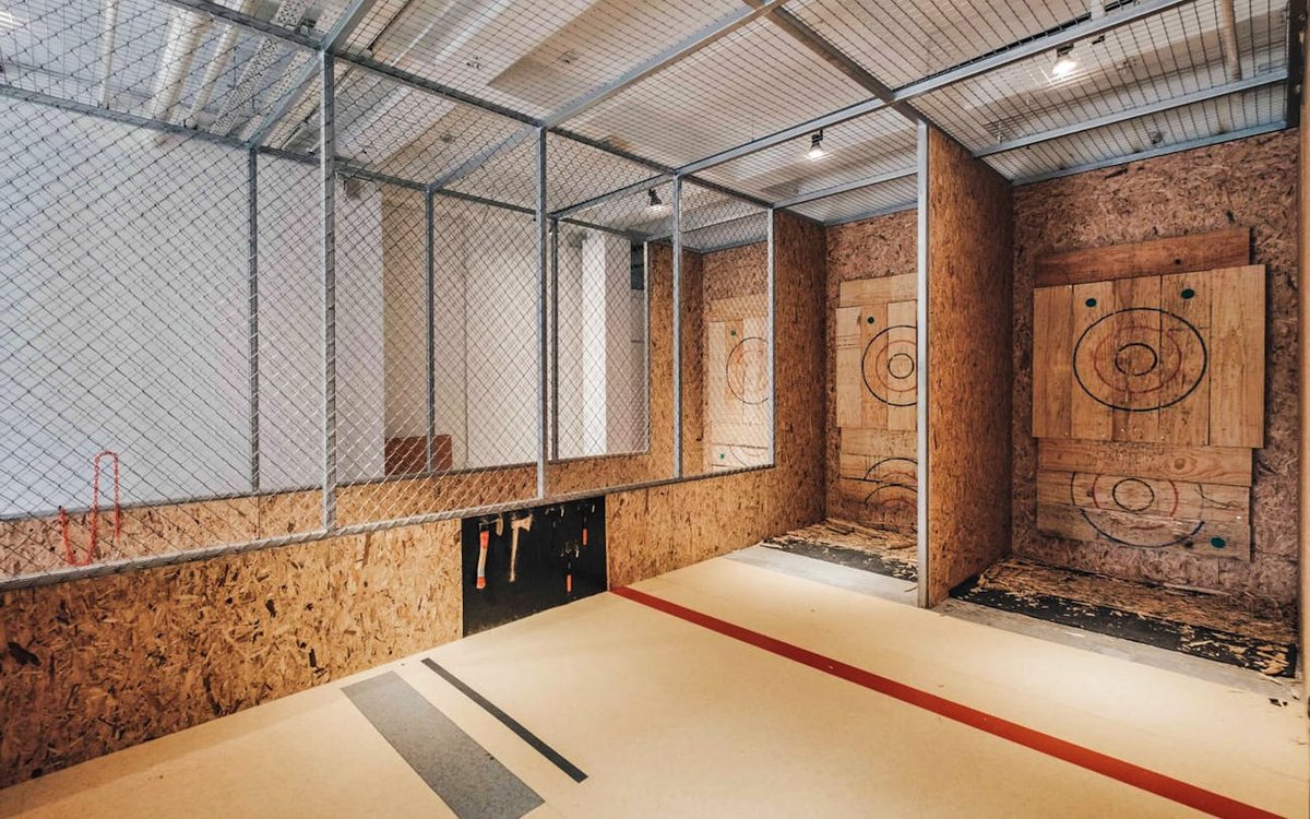 Axe Throwing Experience in Singapore