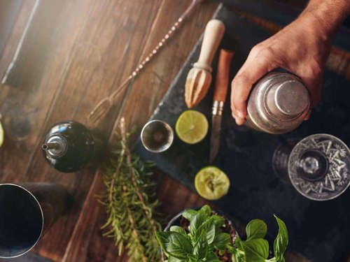 Cocktail Masterclass & DIY Session!